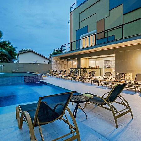 Отель Guaruja Vivah Экстерьер фото
